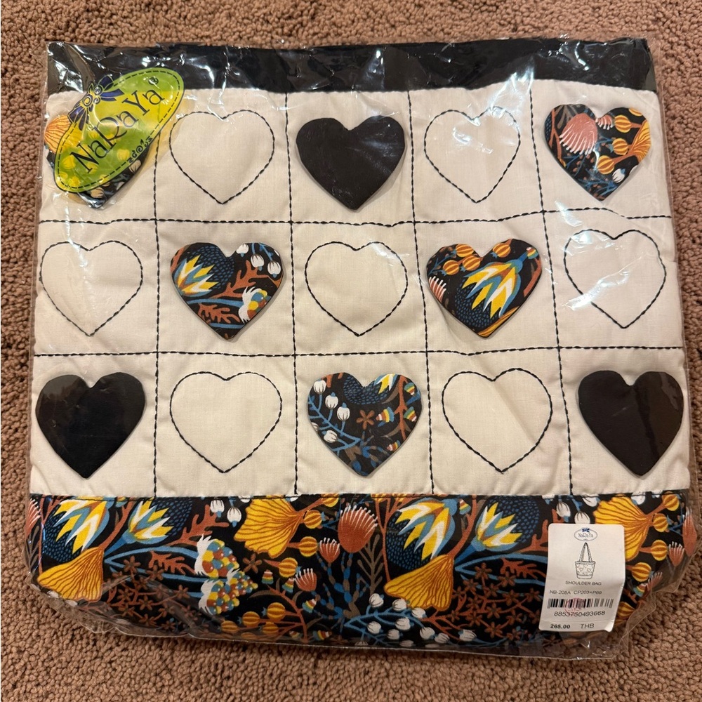 NaRaYa Women's Floral Heart Shoulder Bag - Black and Cream